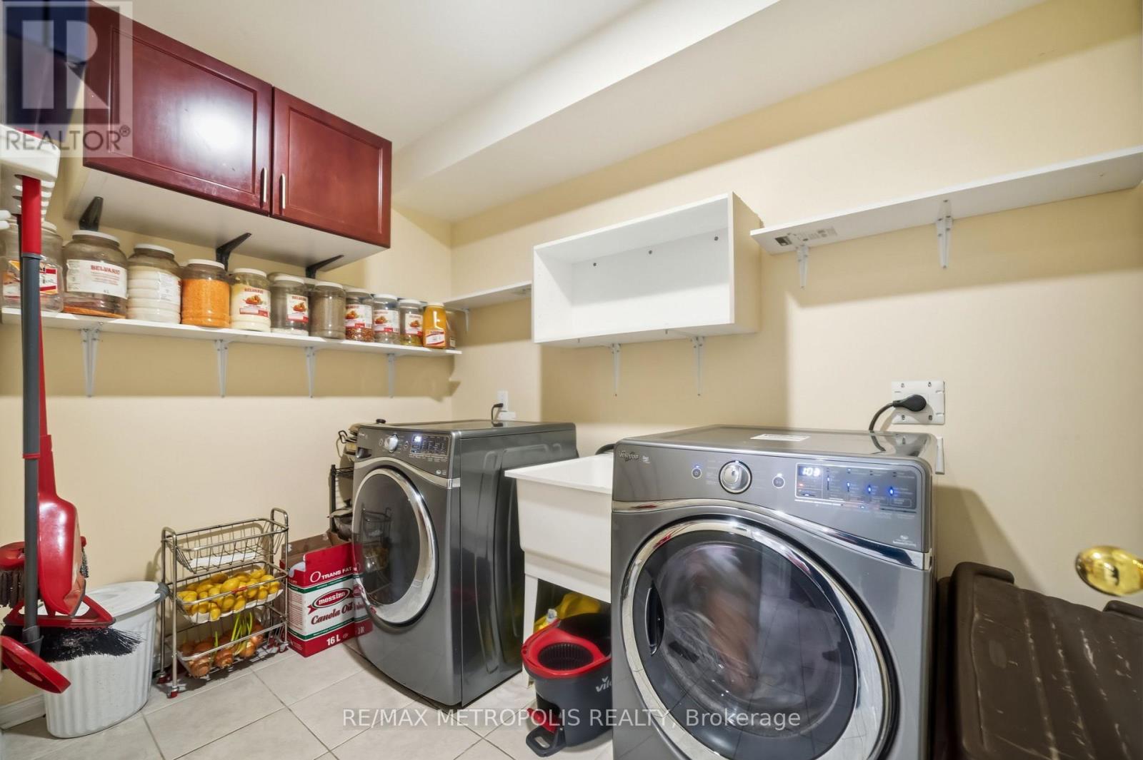 13 Capistro Street, Brampton, Ontario  L7A 3J2 - Photo 15 - W13469978