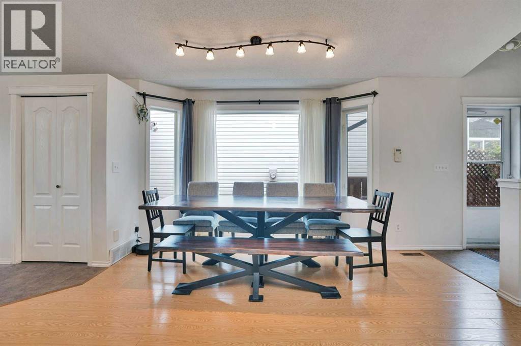 921 Arbour Lake Road NW, Calgary, Alberta  T3G 4S9 - Photo 16 - A2316489