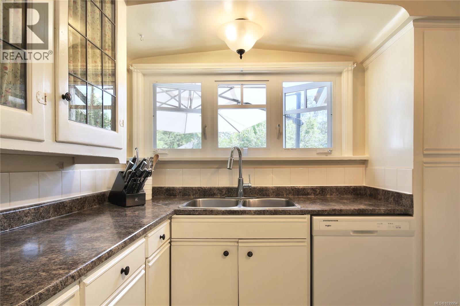 2331 Pacific Ave, Oak Bay, British Columbia  V8R 6V7 - Photo 13 - 1039994