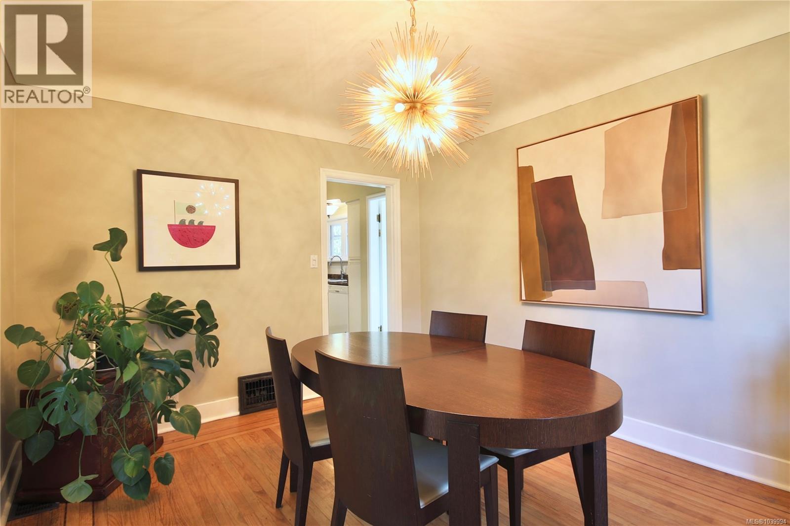 2331 Pacific Ave, Oak Bay, British Columbia  V8R 6V7 - Photo 9 - 1039994