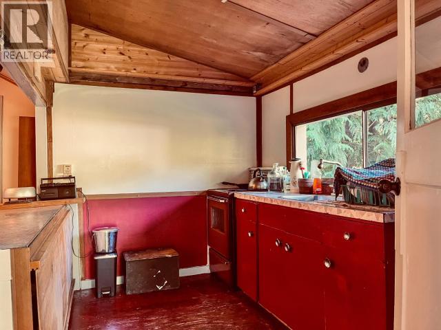 2520 Jenkinson Road, Powell River, British Columbia  V8A 0N2 - Photo 4 - 20008