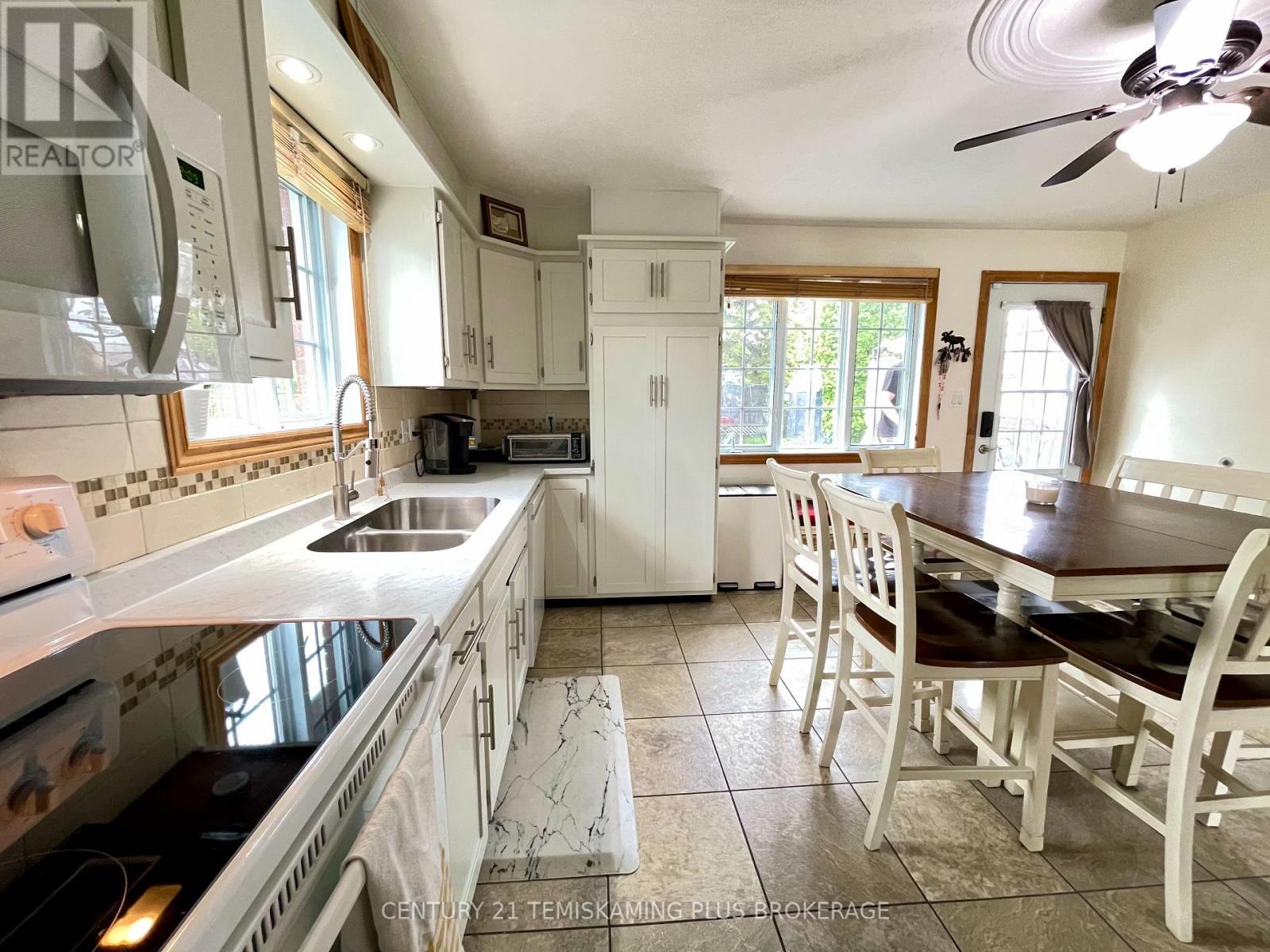 13 Eighth Street, Armstrong, Ontario  P0J 1E0 - Photo 13 - T13471720