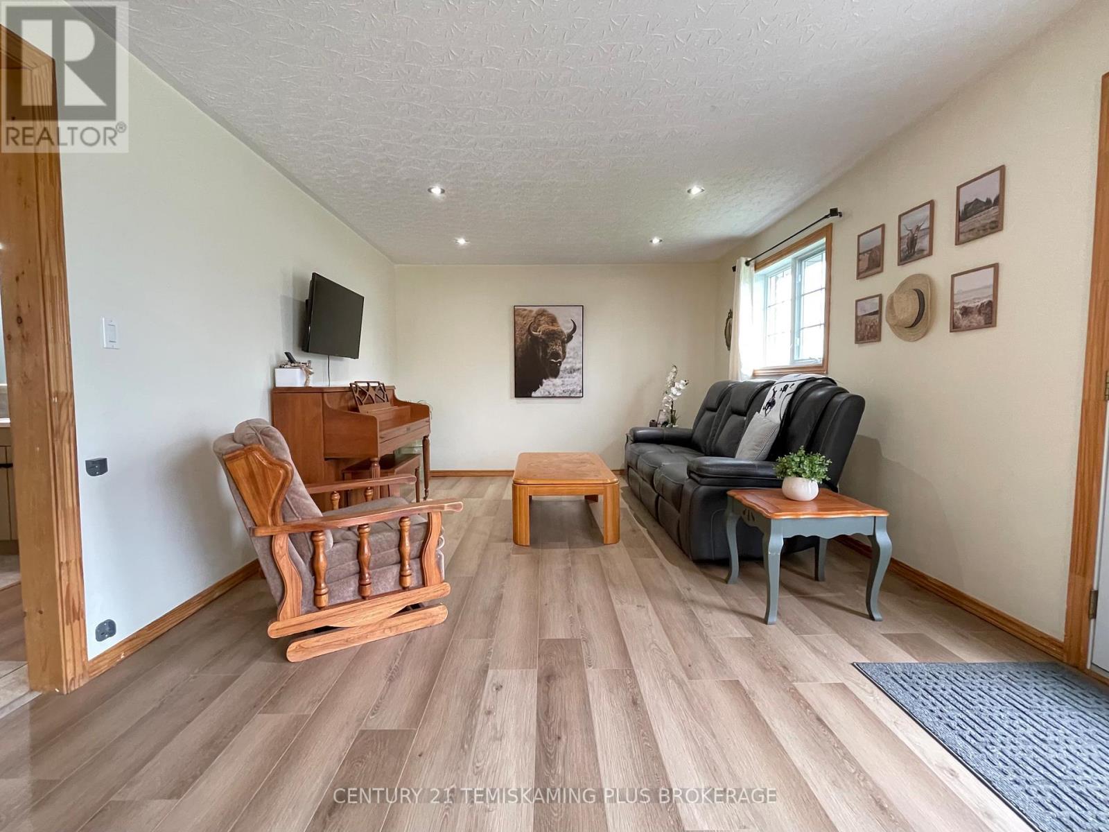 13 Eighth Street, Armstrong, Ontario  P0J 1E0 - Photo 17 - T13471720