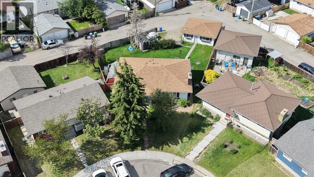 35 Penworth Place SE, Calgary, Alberta  T2A 4G4 - Photo 10 - A2322832