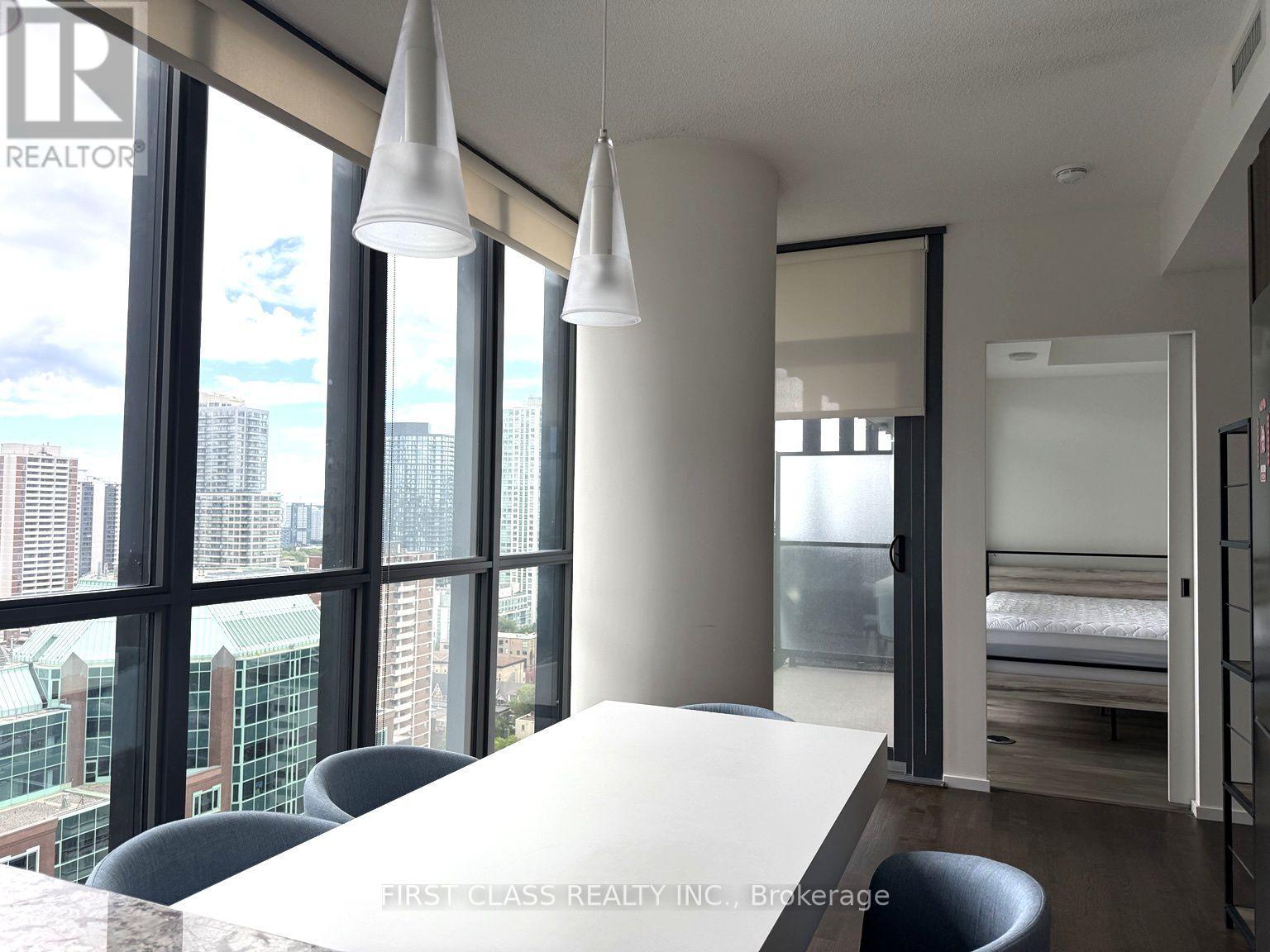 2010 - 101 Charles Street E, Toronto, Ontario  M4Y 0A9 - Photo 11 - C13471714