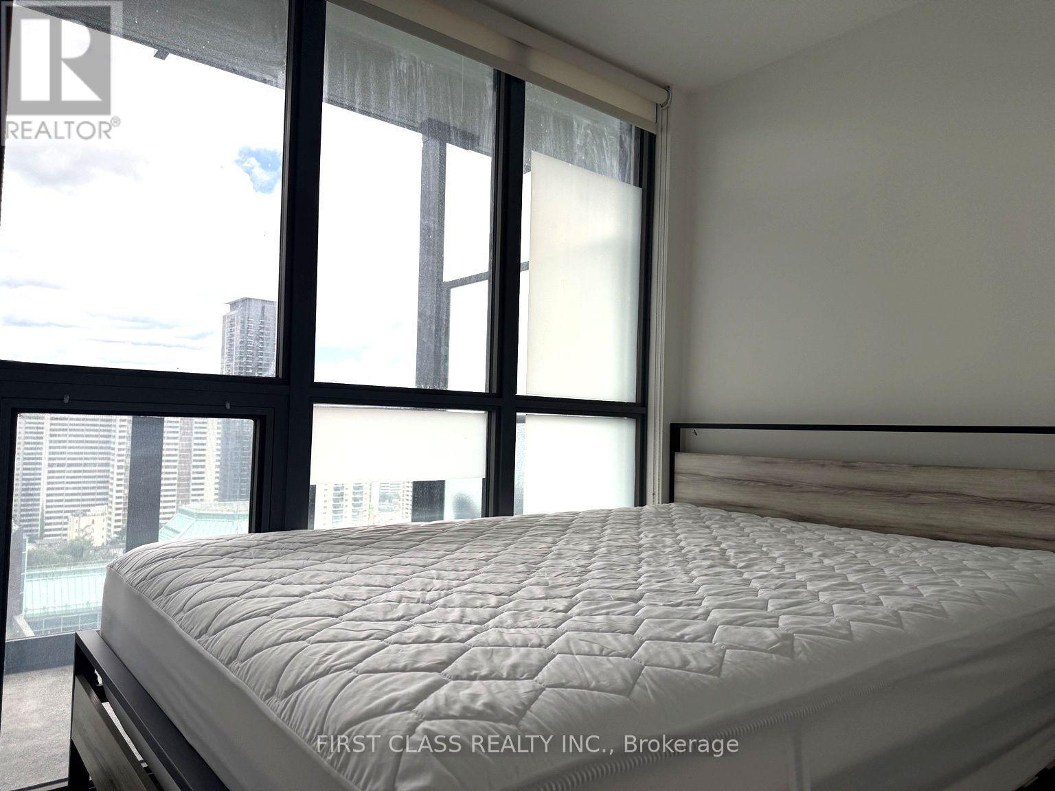 2010 - 101 Charles Street E, Toronto, Ontario  M4Y 0A9 - Photo 13 - C13471714