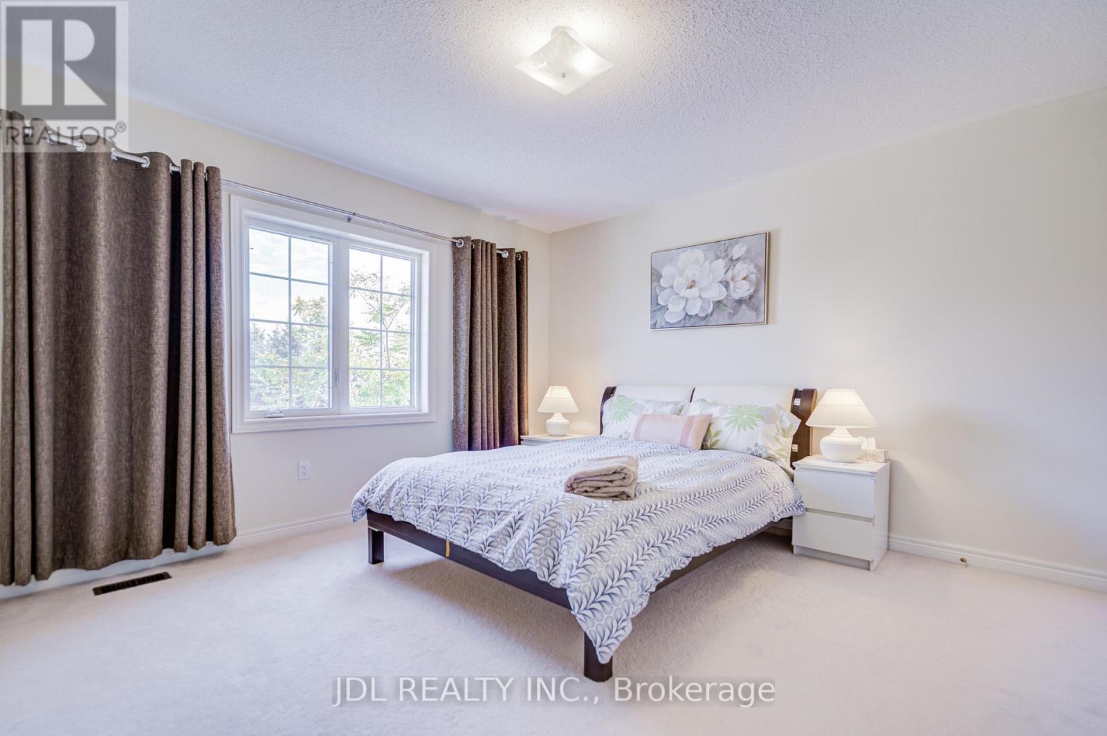 1139 Cenotaph Boulevard, Newmarket, Ontario  L3X 0A7 - Photo 38 - N13471716
