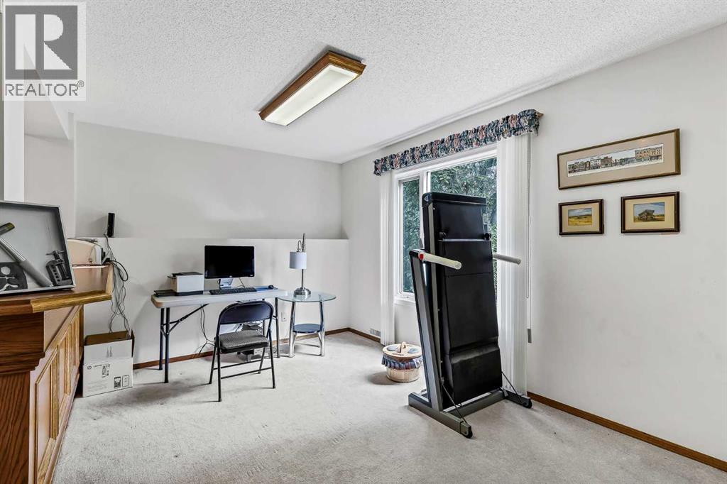 44 Valley Meadow Close NW, Calgary, Alberta  T3B 5M1 - Photo 24 - A2319932