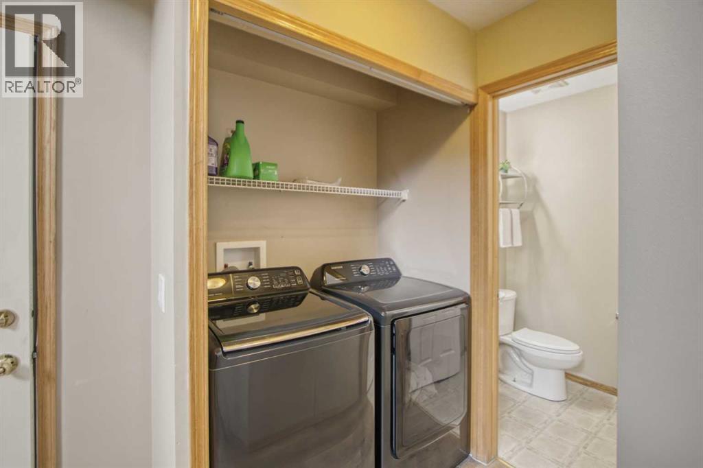 88 Willowbrook Crescent NW, Airdrie, Alberta  T4B 2S4 - Photo 4 - A2322874