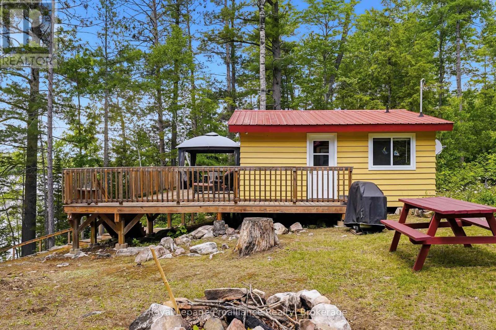 764 Mazinaw Lake (Water Access Only), Addington Highlands, Ontario  K0H 1K0 - Photo 12 - X13471736