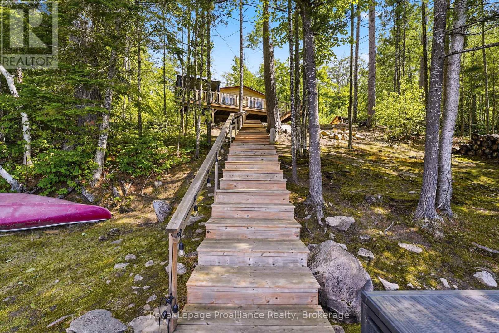 764 Mazinaw Lake (Water Access Only), Addington Highlands, Ontario  K0H 1K0 - Photo 7 - X13471736