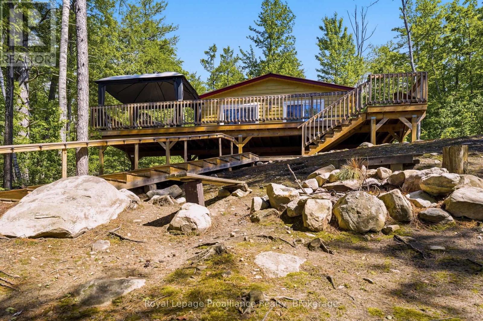 764 Mazinaw Lake (Water Access Only), Addington Highlands, Ontario  K0H 1K0 - Photo 8 - X13471736