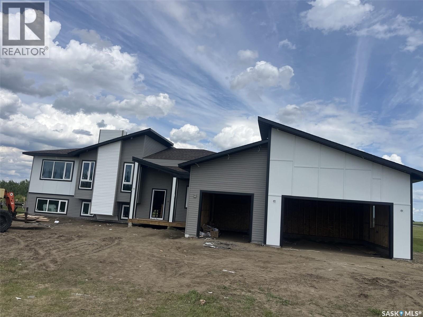 8 Cardinal Drive, Dundurn Rm No. 314, Saskatchewan  S7C 0C3 - Photo 1 - SK029389