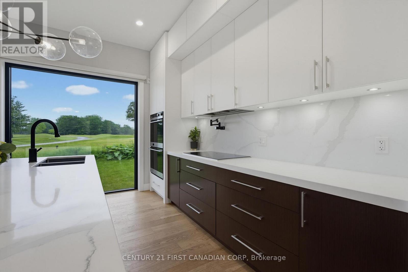 53 Edwin Drive, London South, Ontario  N6C 0A9 - Photo 11 - X13460026
