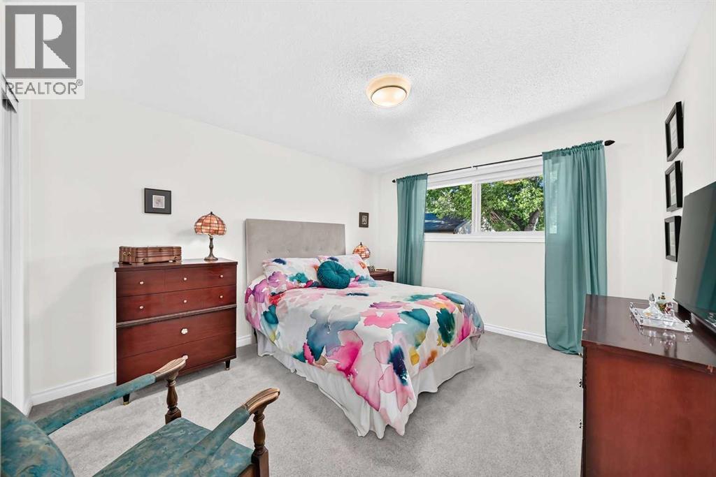 2124b 52 Avenue Sw, Calgary, Alberta  T3E 1K3 - Photo 18 - A2322926