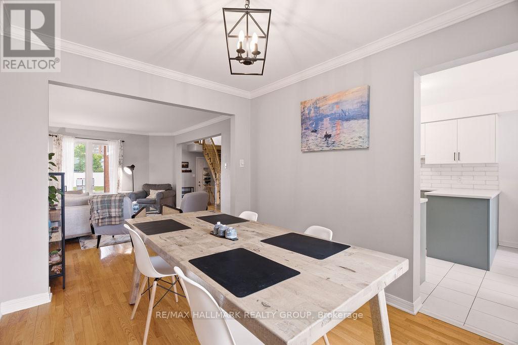 1542 Tonilee Drive, Ottawa, Ontario  K1J 1C1 - Photo 12 - X13471760