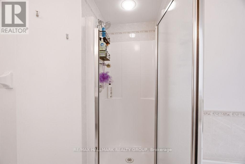 1542 Tonilee Drive, Ottawa, Ontario  K1J 1C1 - Photo 33 - X13471760