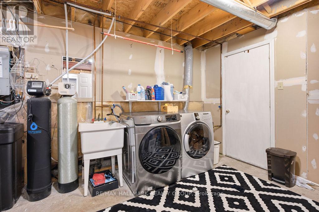1542 Tonilee Drive, Ottawa, Ontario  K1J 1C1 - Photo 46 - X13471760