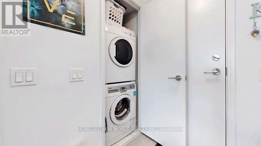 1702 - 181 Dundas Street E, Toronto, Ontario  M5A 0N5 - Photo 13 - C13471480