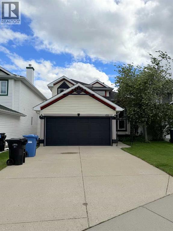 132 Somercrest Close SW, Calgary, Alberta  T2Y 3H8 - Photo 2 - A2310237
