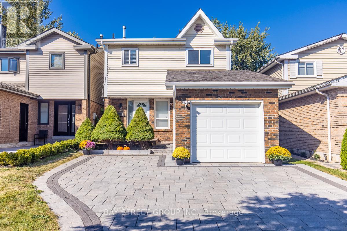 36 Lilac Avenue, Markham, Ontario  L3T 5K2 - Photo 2 - N13471756
