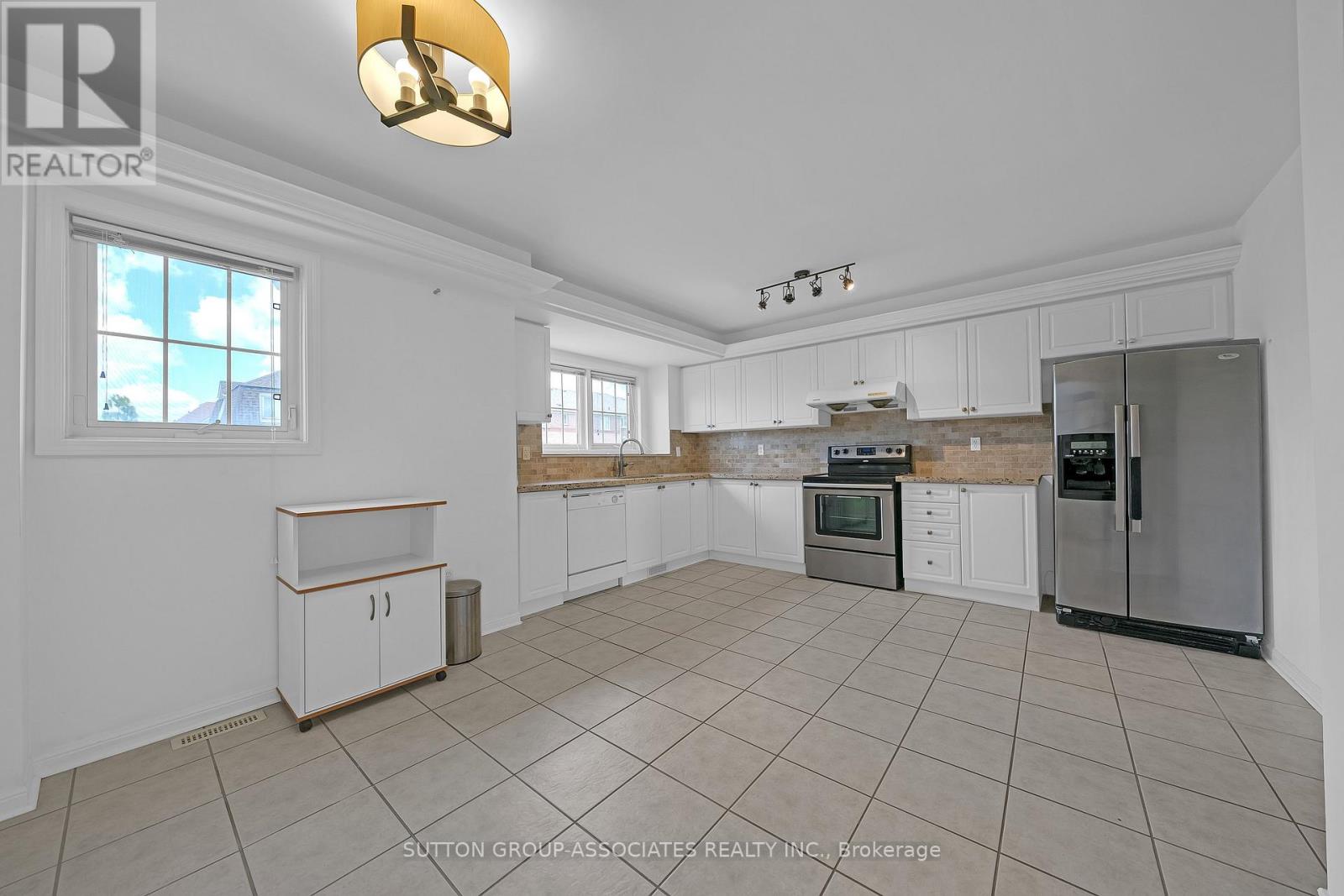 11 Nakina Way, Markham, Ontario  L3R 5Y7 - Photo 13 - N13444296
