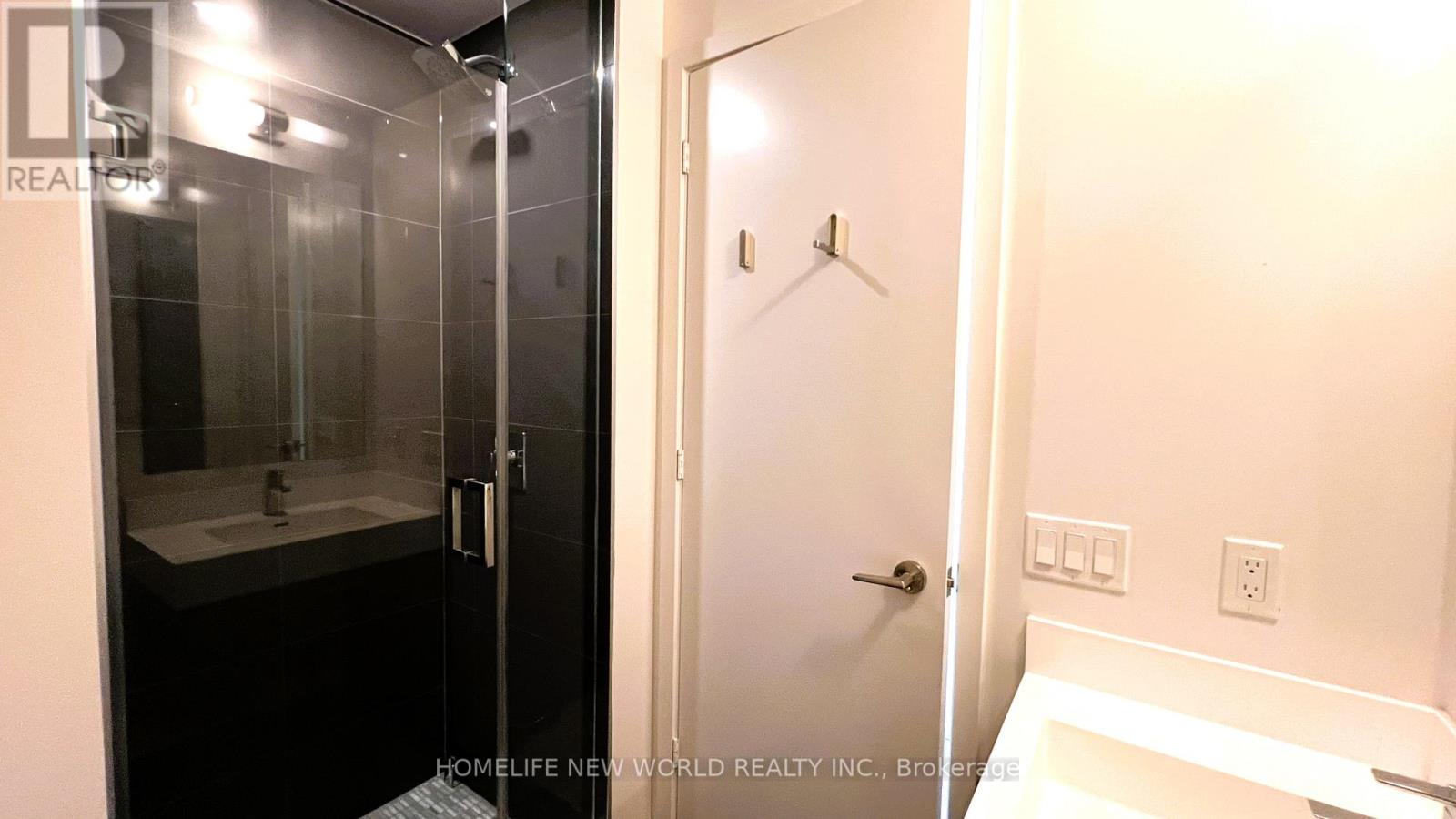 4608 - 1 Yorkville Avenue, Toronto, Ontario  M4W 0B1 - Photo 10 - C13471762
