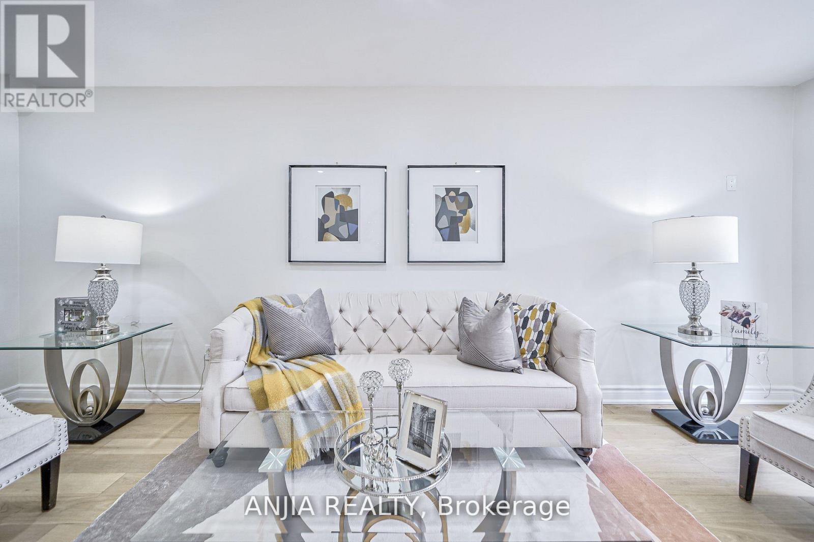 322 Hillsdale Avenue E, Toronto, Ontario  M4S 1T8 - Photo 10 - C13471788