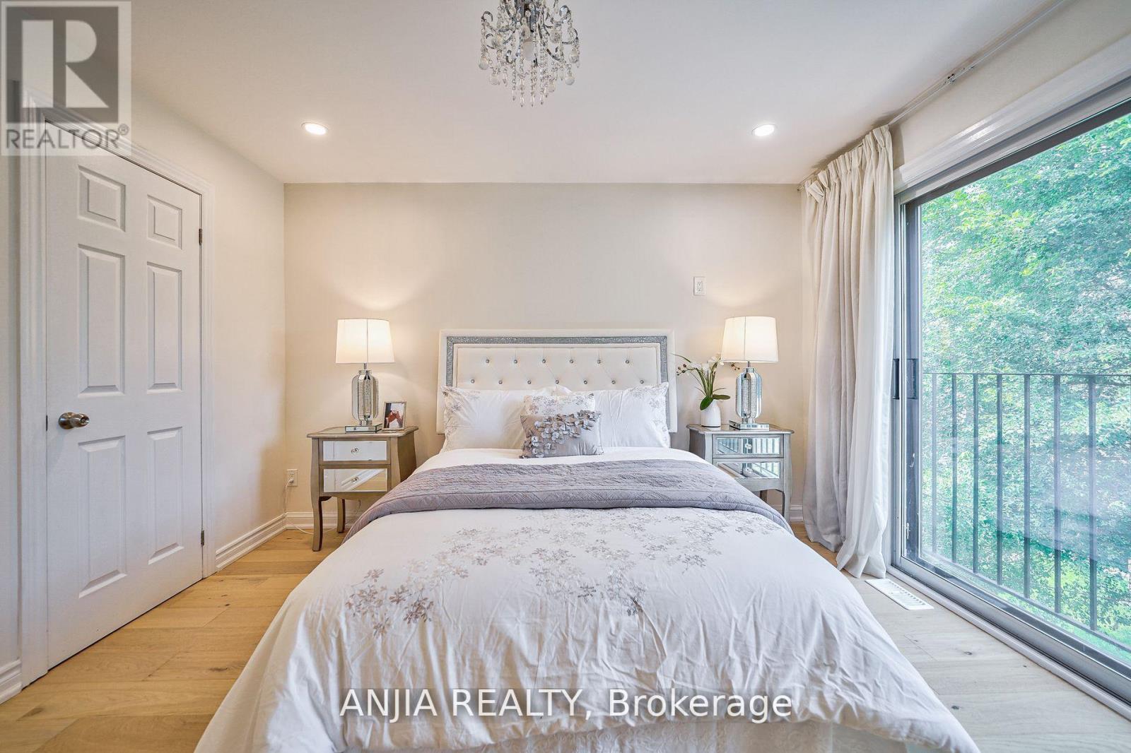 322 Hillsdale Avenue E, Toronto, Ontario  M4S 1T8 - Photo 16 - C13471788