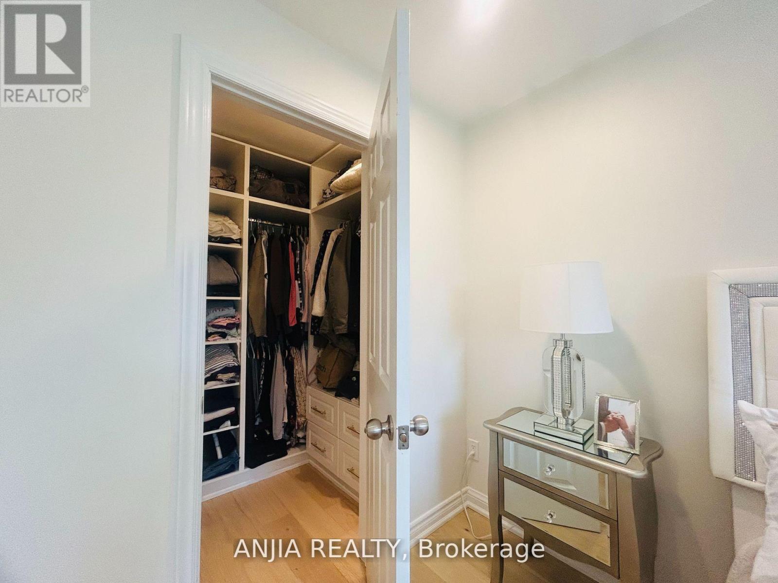 322 Hillsdale Avenue E, Toronto, Ontario  M4S 1T8 - Photo 17 - C13471788