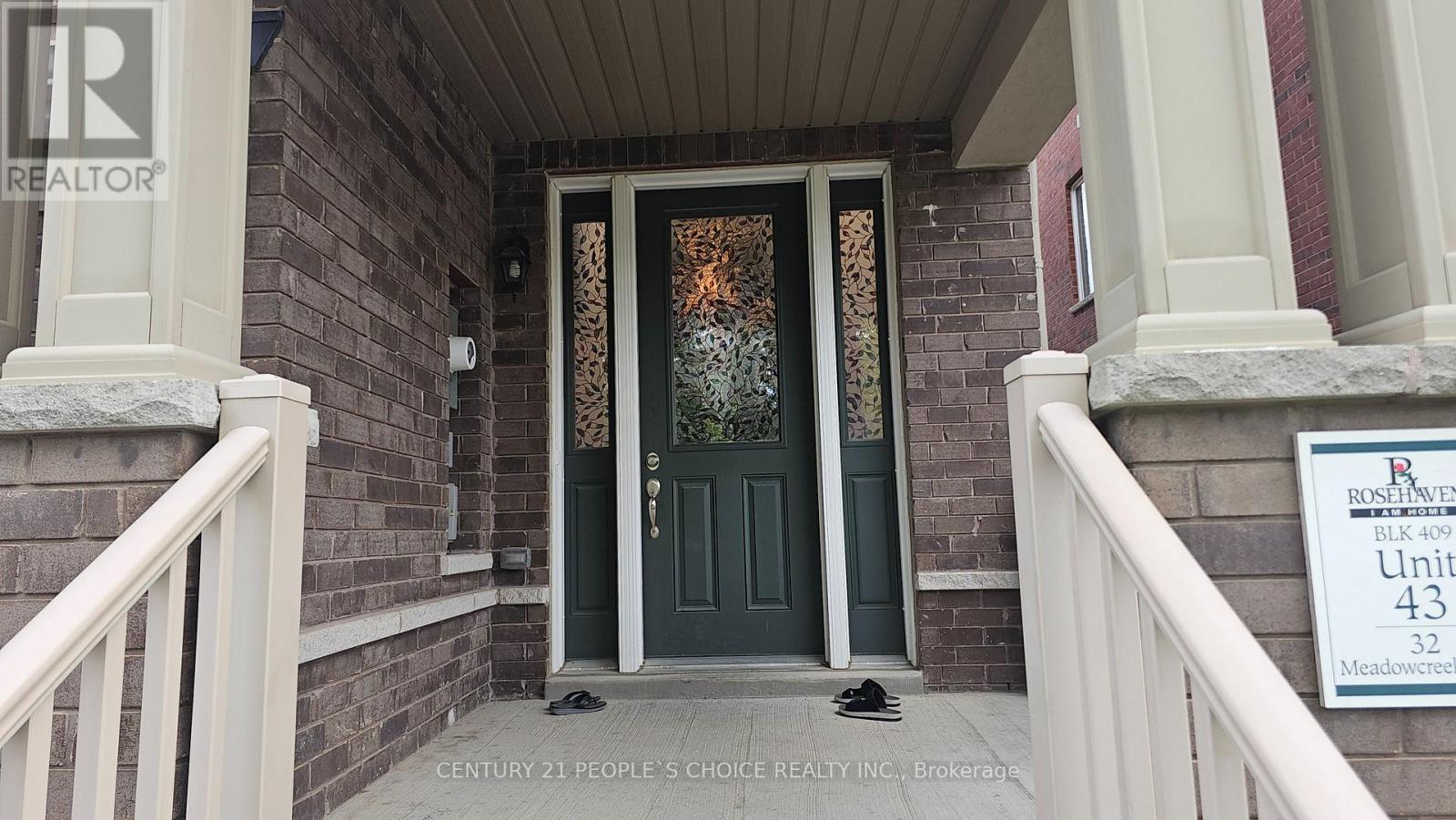 32 Meadowcreek Road, Caledon, Ontario  L7C 4A1 - Photo 3 - W13471794