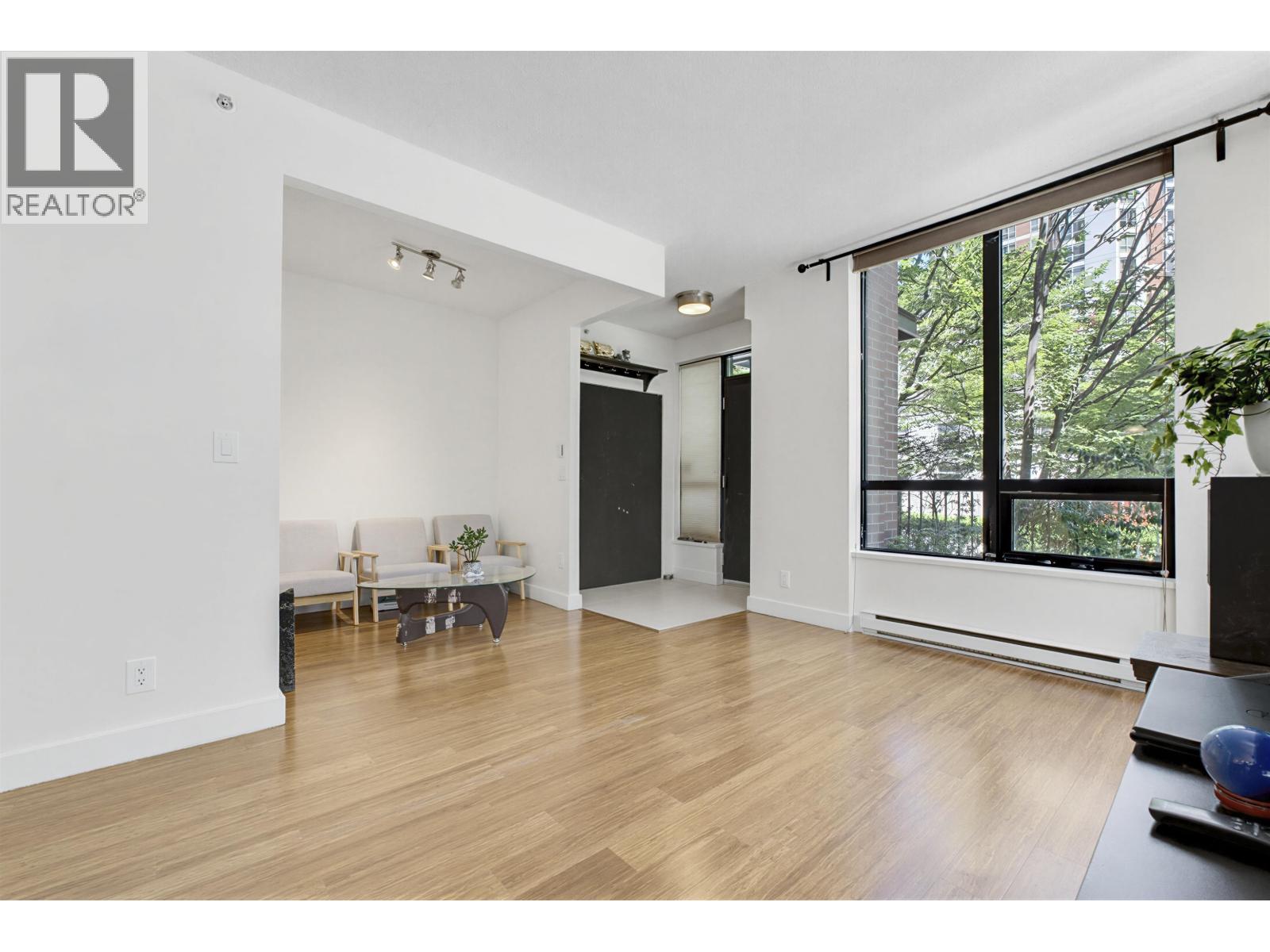 308 Smithe Street, Vancouver, British Columbia  V6B 1S3 - Photo 6 - R3137554