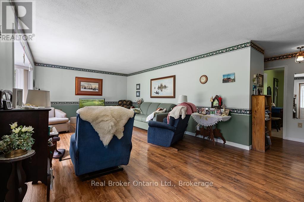 540031 80 Side Road, Chatsworth, Ontario N0C 1H0 - Photo 7 - X13469916