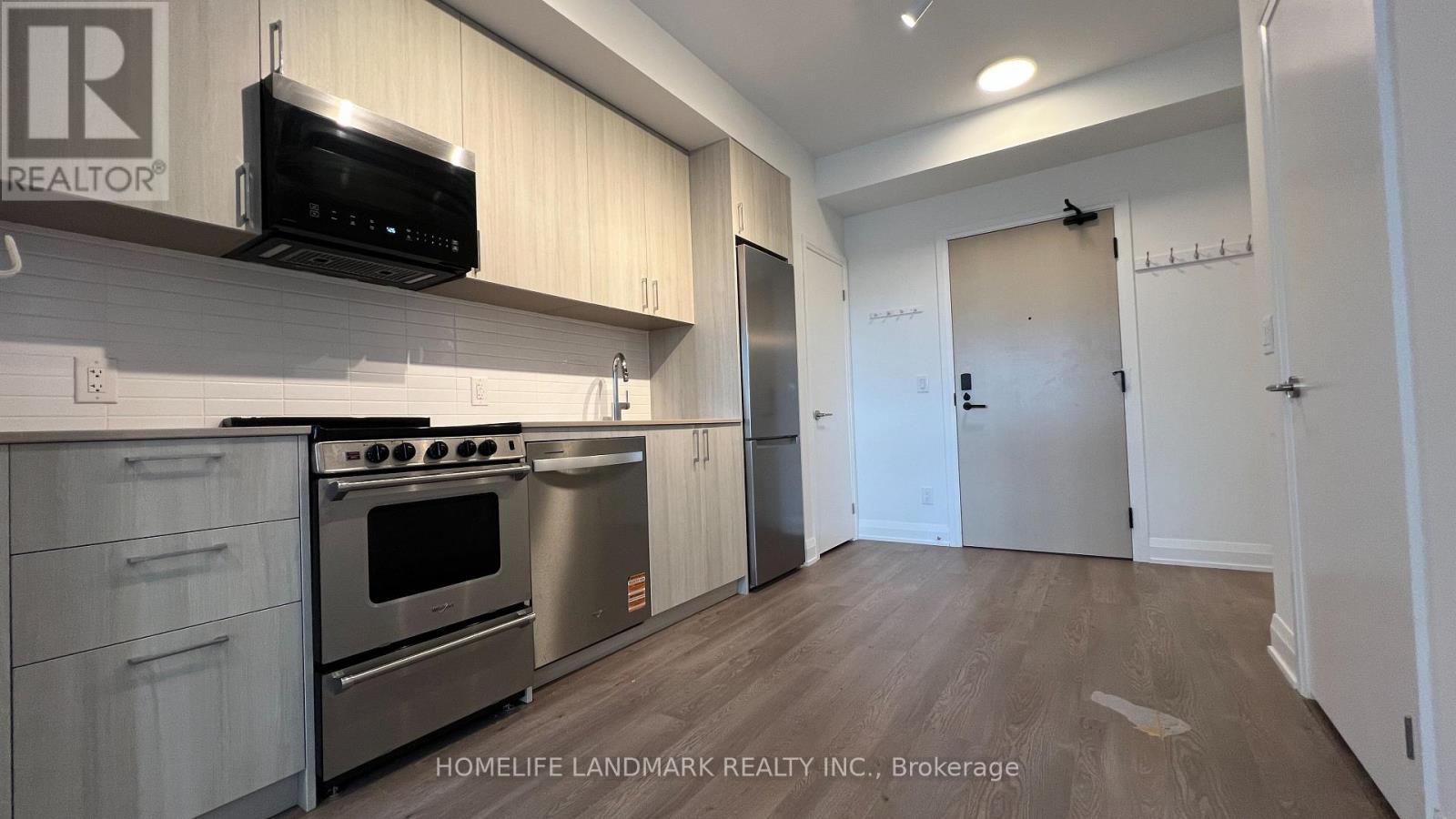 206 - 3250 Carding Mill Trail, Oakville, Ontario  L6M 1L3 - Photo 2 - W13471816