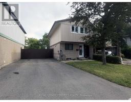 13 GREENHILLS SQUARE, Brampton, Ontario