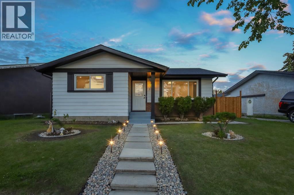 1174 Abbeydale Drive Ne, Calgary, Alberta  T2A 6L1 - Photo 1 - A2322972