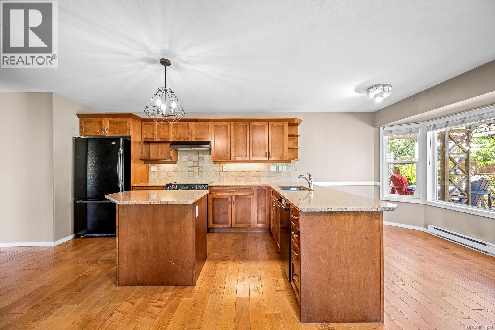 4722 Cruickshank Pl, Courtenay, British Columbia  V9N 4B6 - Photo 5 - 1040841