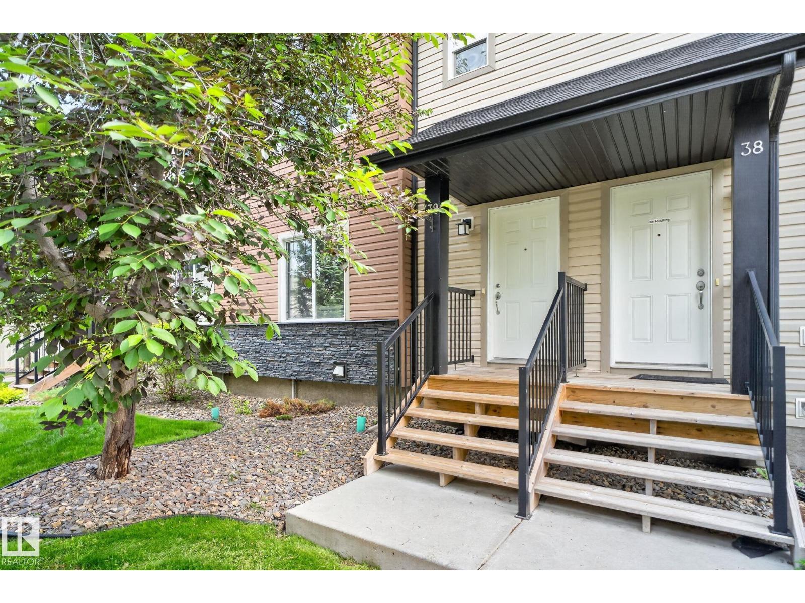 #39 8716 179 Av Nw, Edmonton, Alberta  T5Z 0J3 - Photo 4 - E4494972