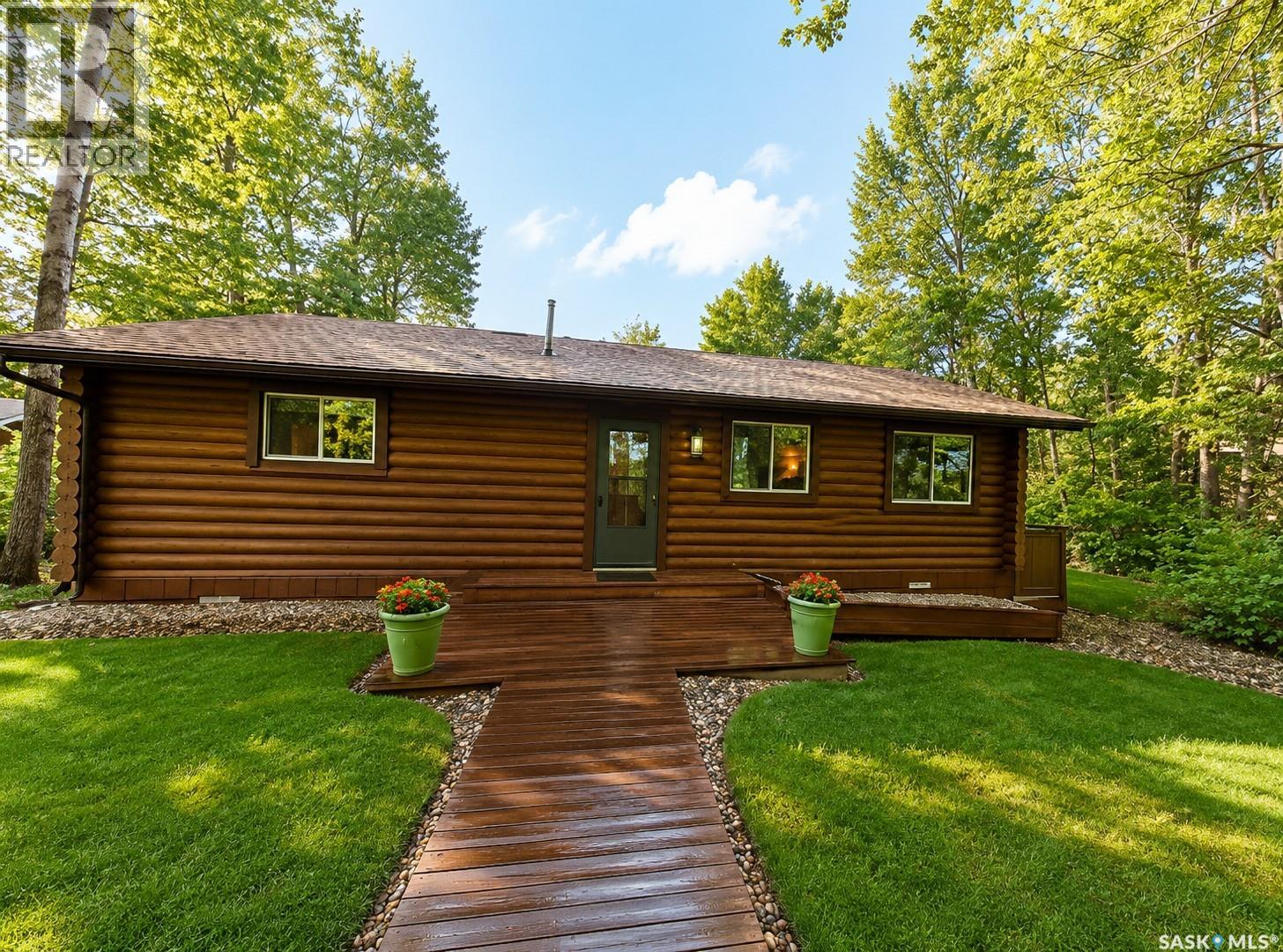 102 Oskunamoo DRIVE, Greenwater Provincial Park, Saskatchewan