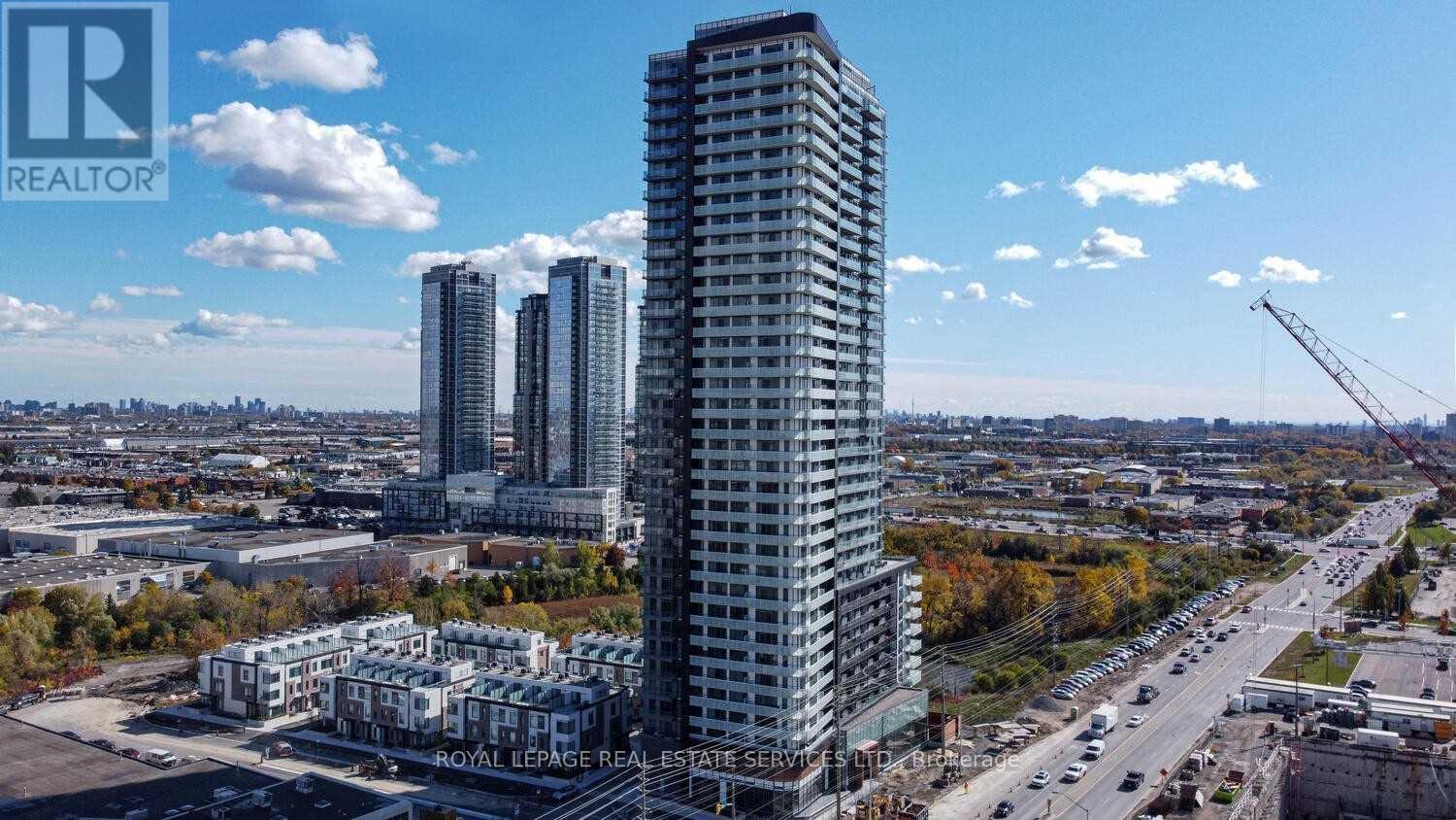 2118 - 7895 JANE STREET E, Vaughan, Ontario