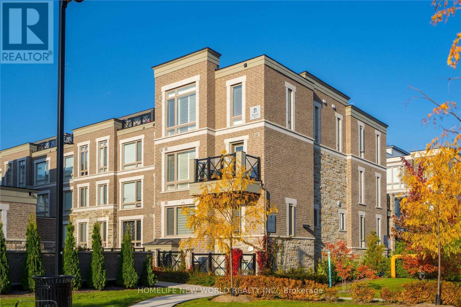 2814 - 21 WESTMEATH LANE, Markham, Ontario