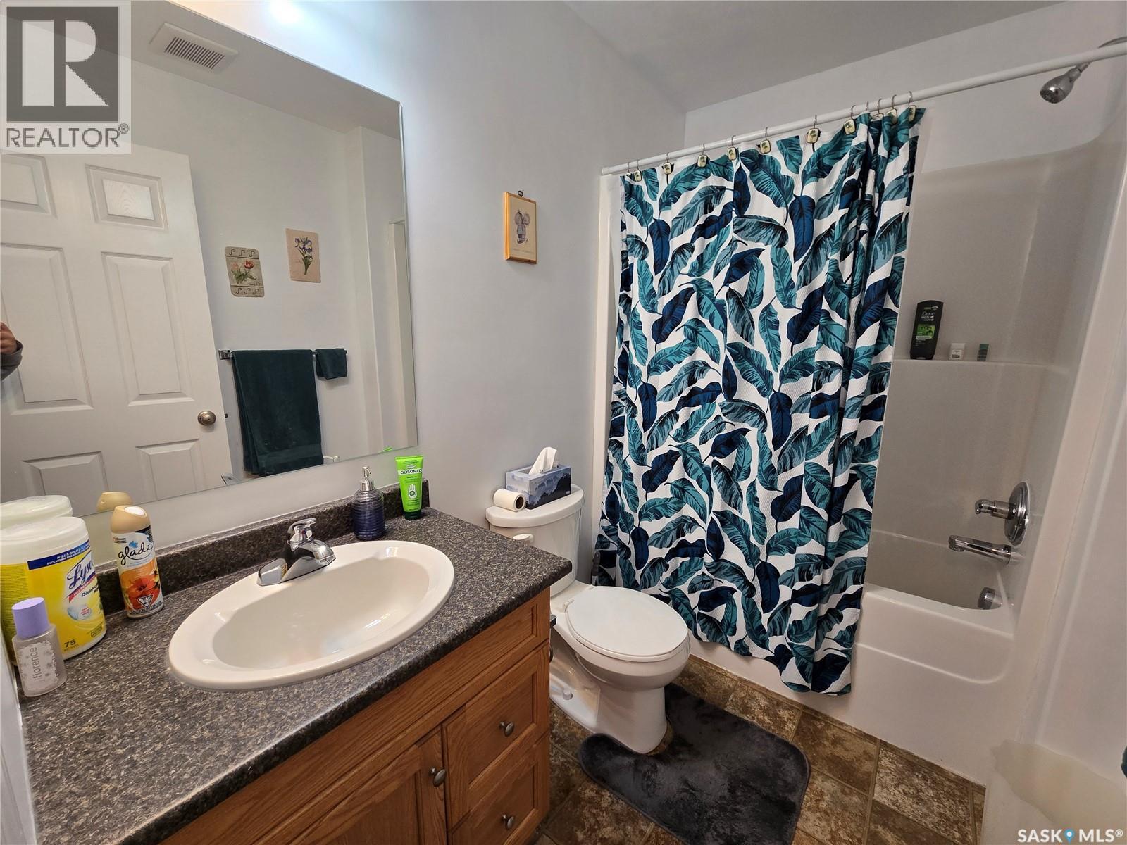 22 1275 South Railway Street E, Swift Current, Saskatchewan S9H 5P3 - Photo 11 - SK040174