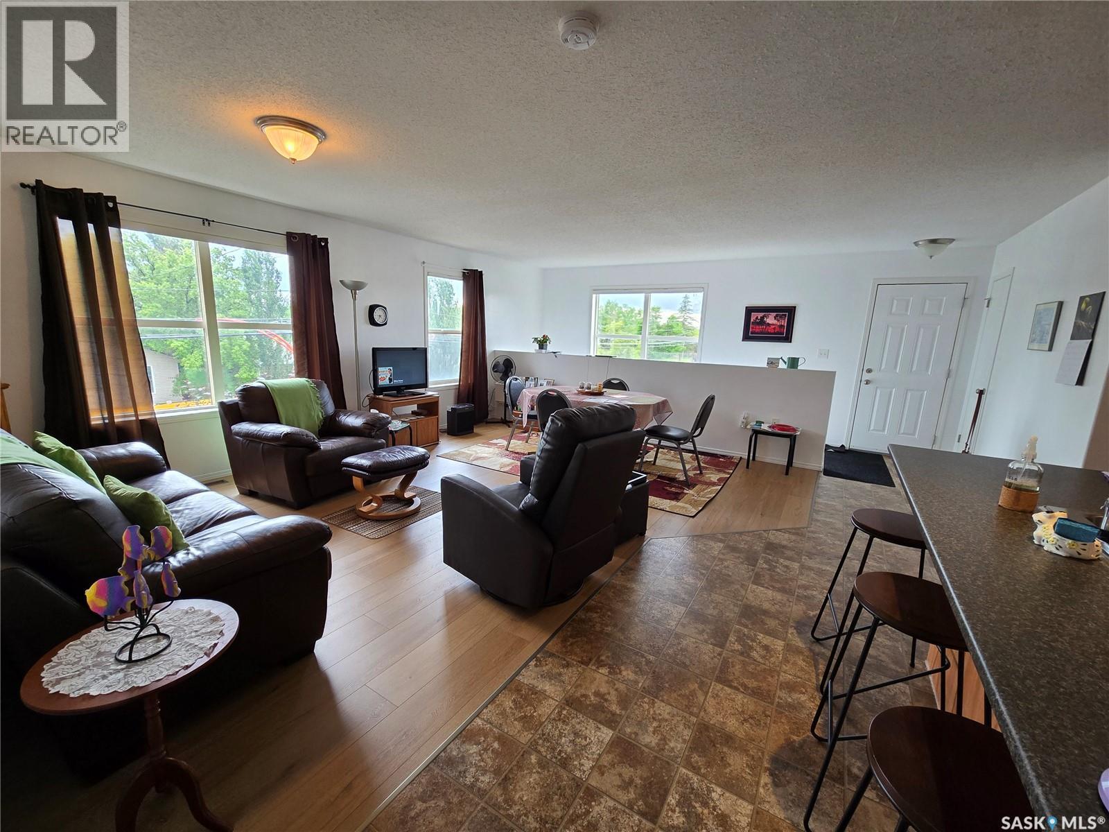 22 1275 South Railway Street E, Swift Current, Saskatchewan S9H 5P3 - Photo 9 - SK040174