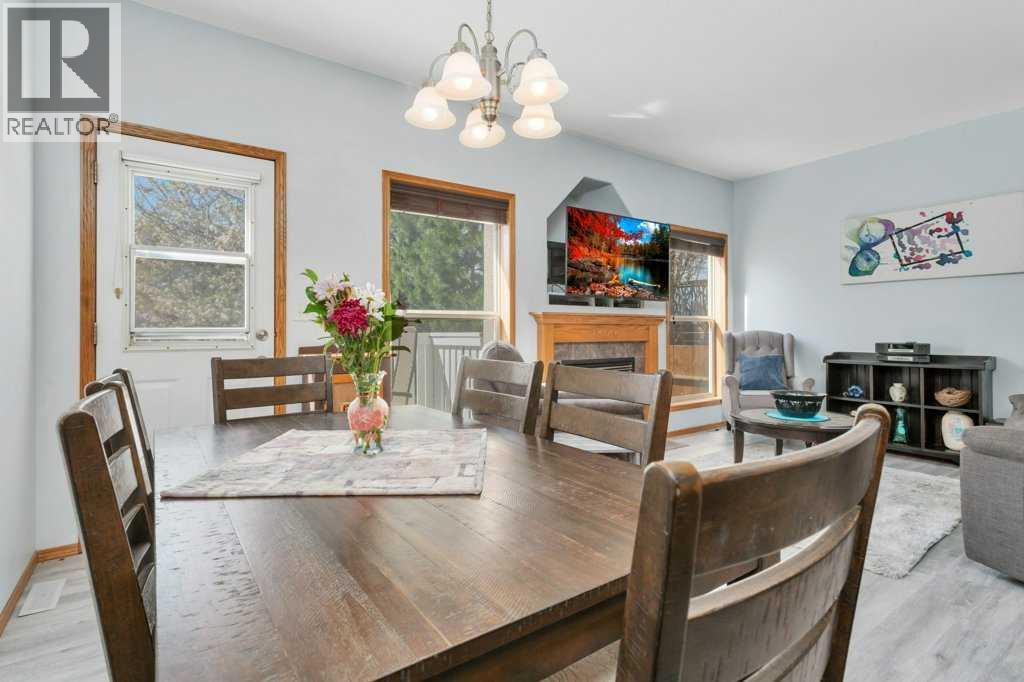 345 Addington Drive, Red Deer, Alberta  T4R 3H7 - Photo 12 - A2322905
