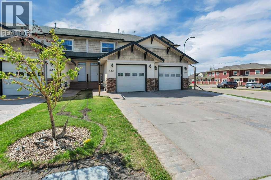345 Addington Drive, Red Deer, Alberta  T4R 3H7 - Photo 2 - A2322905