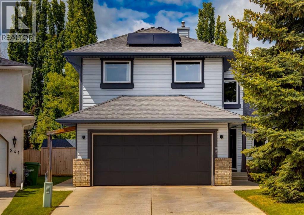 237 Scenic View Close Nw, Calgary, Alberta  T3L 1Y5 - Photo 2 - A2322261
