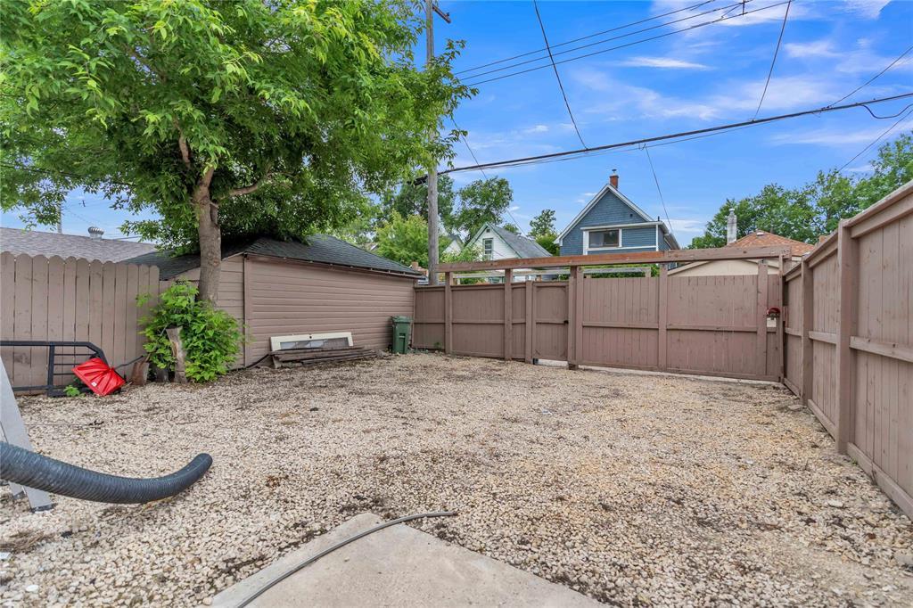 544 Toronto Street, Winnipeg, Manitoba  R3G 1S6 - Photo 21 - 202614464