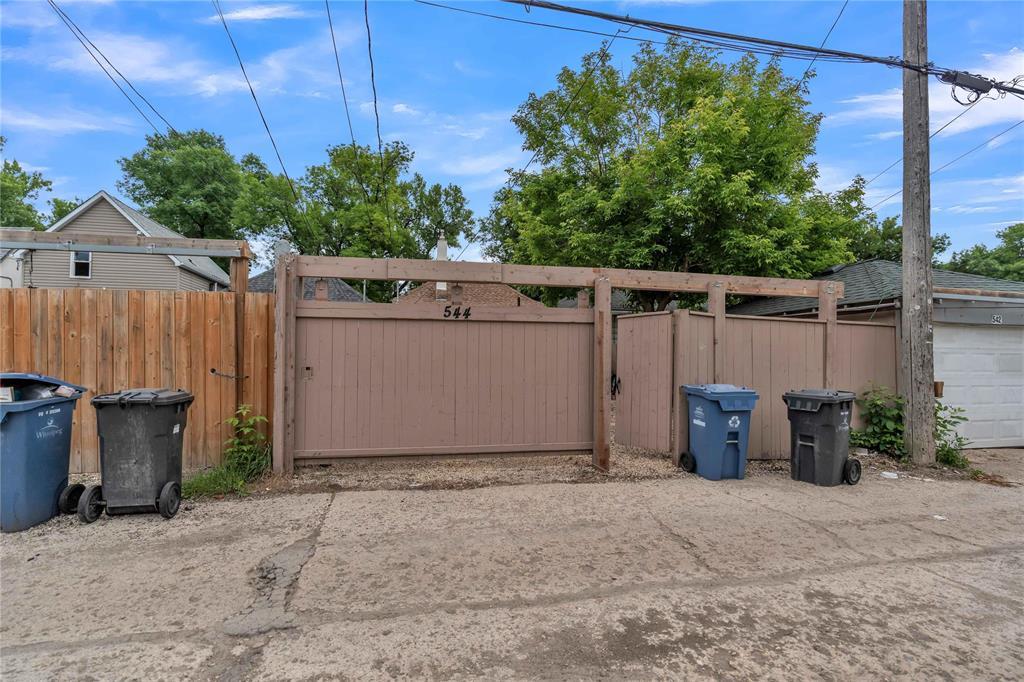 544 Toronto Street, Winnipeg, Manitoba  R3G 1S6 - Photo 24 - 202614464
