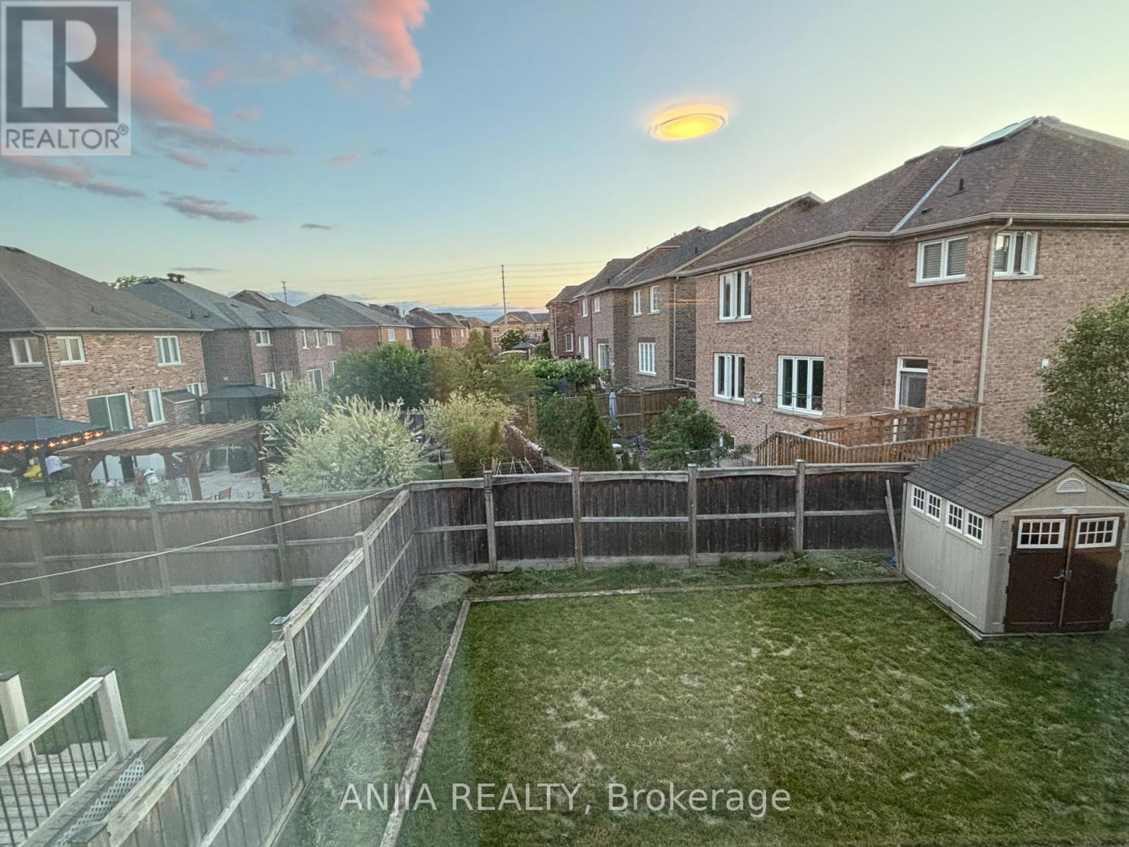 220 Hazelton Avenue, Markham, Ontario L6C 0L9 - Photo 18 - N13470536