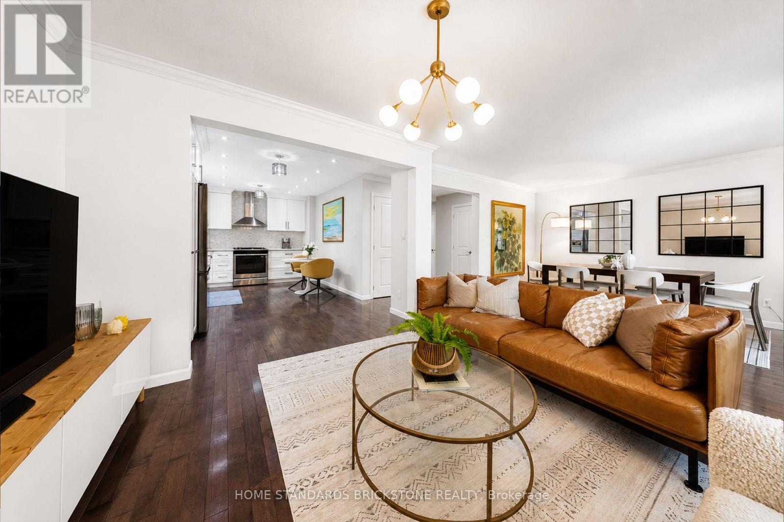 60 Madawaska Avenue, Toronto, Ontario  M2M 2R3 - Photo 6 - C13425386